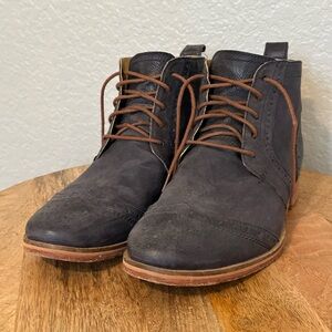 J Shoes women’s leather blue wingtip boot